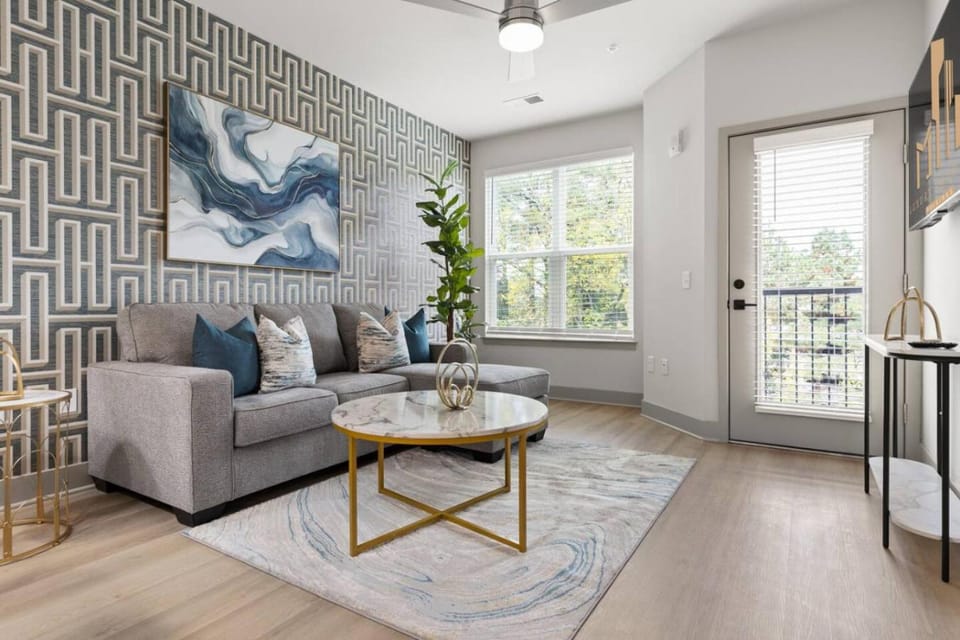 Epic Living 5 Min From Downtown Apartment in Raleigh