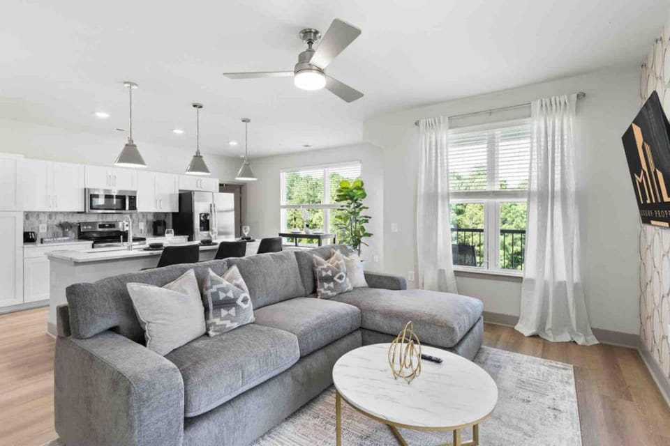 Serenity Living 5 Min From Downtown Apartment in Raleigh