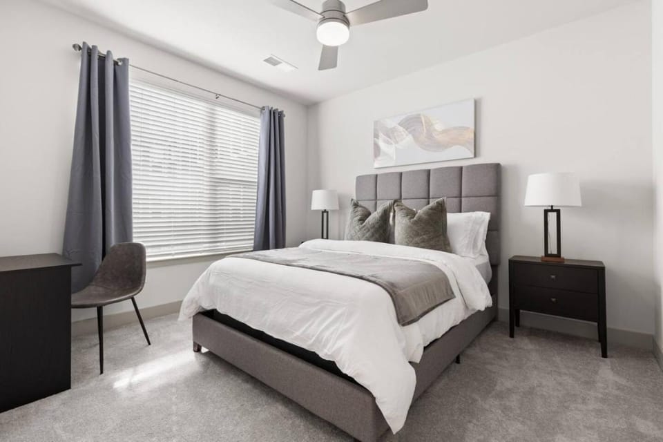Allure Living 5 Min From Downtown Apartment in Raleigh