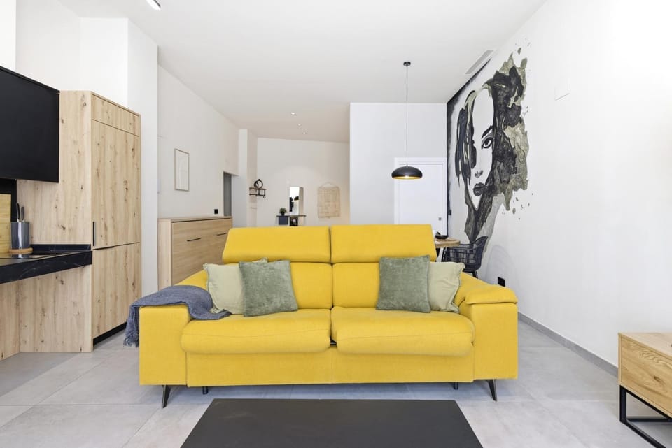 TV and multimedia, Living room, Seating area