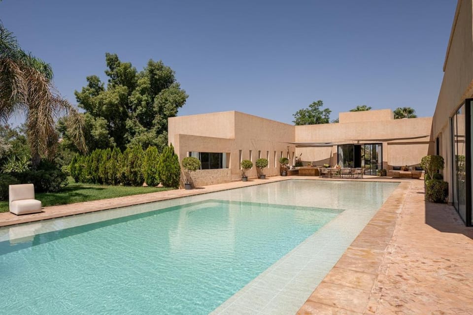 Garden, Swimming pool