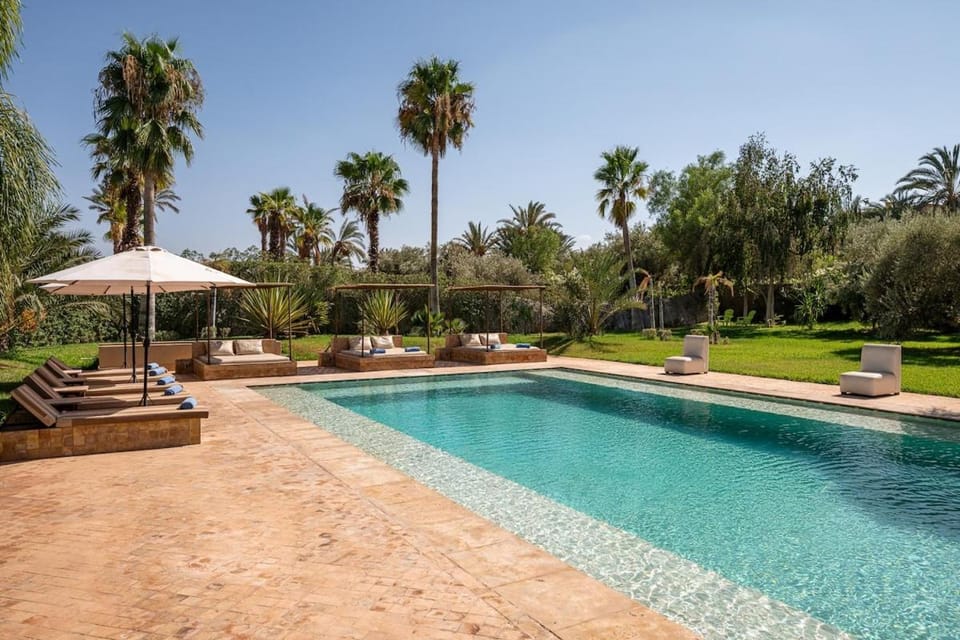 Garden, Swimming pool