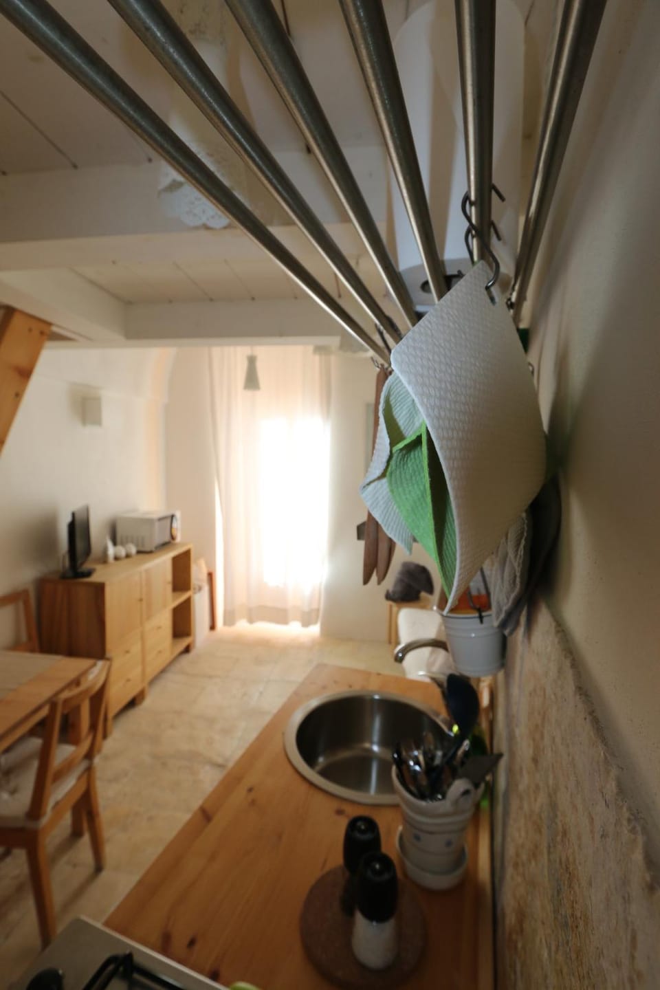 Coffee/tea facilities, Kitchen or kitchenette, Dining area