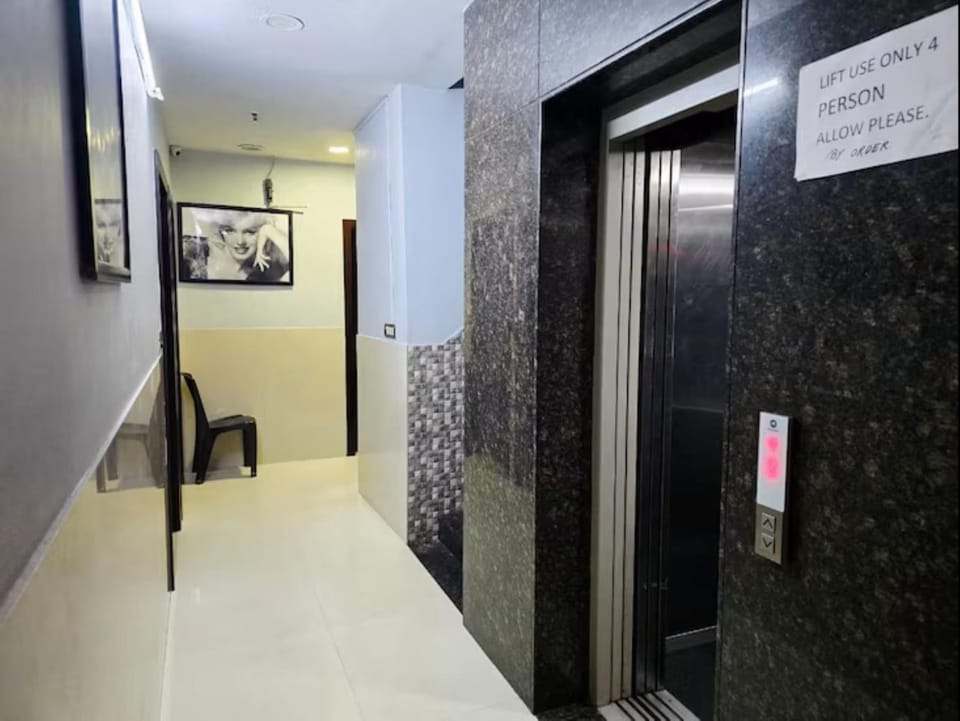 The Platinum Hotel in Kolkata