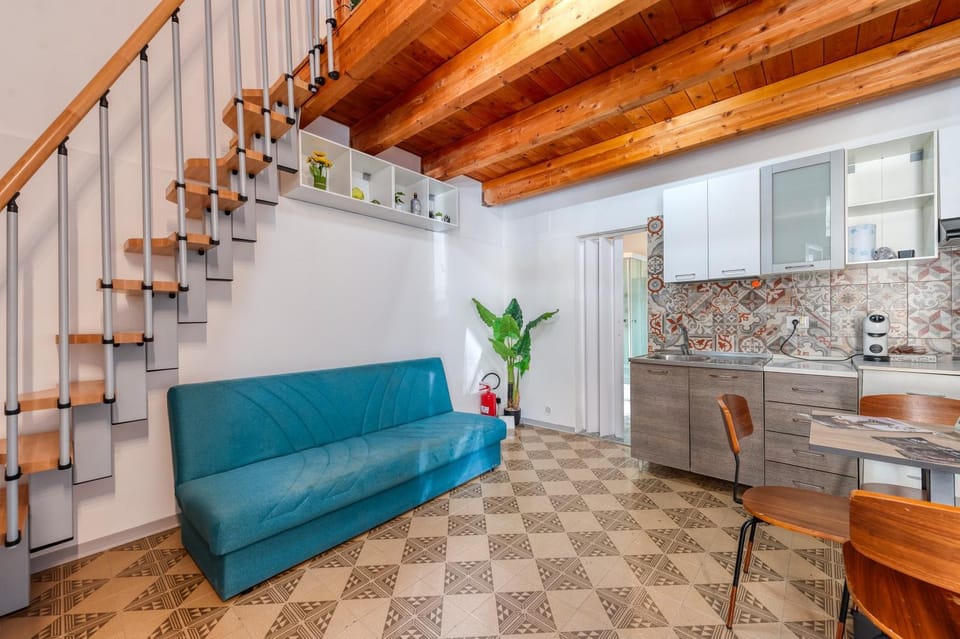 Property building, Living room