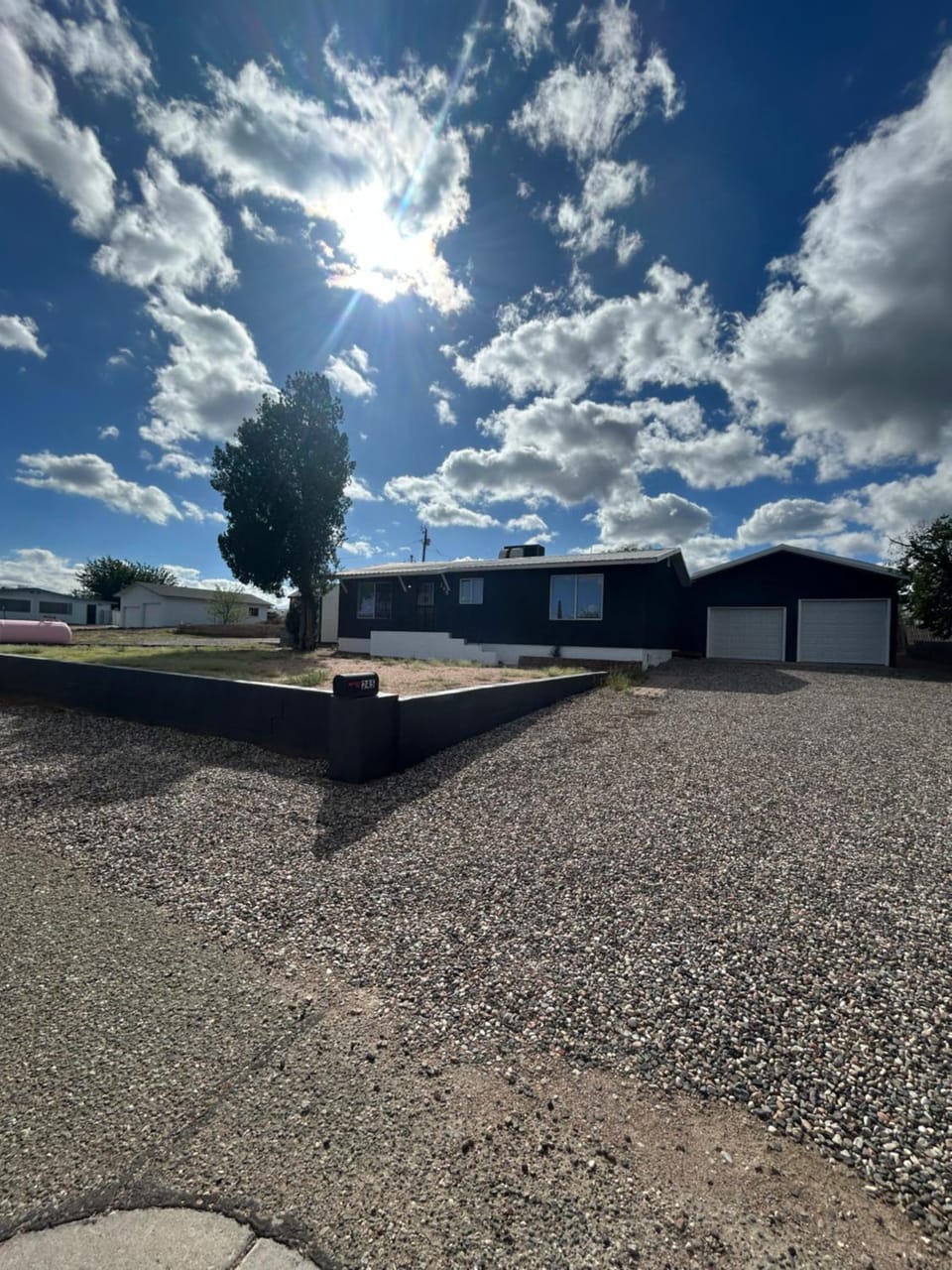 Day, Neighbourhood, Natural landscape