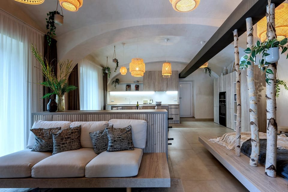 Living room, Seating area