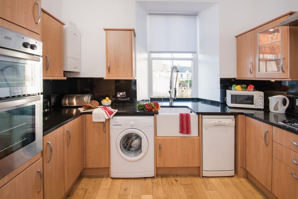 Coastal Escape 3 Bed Apartment Near the Beach Apartment in North Berwick