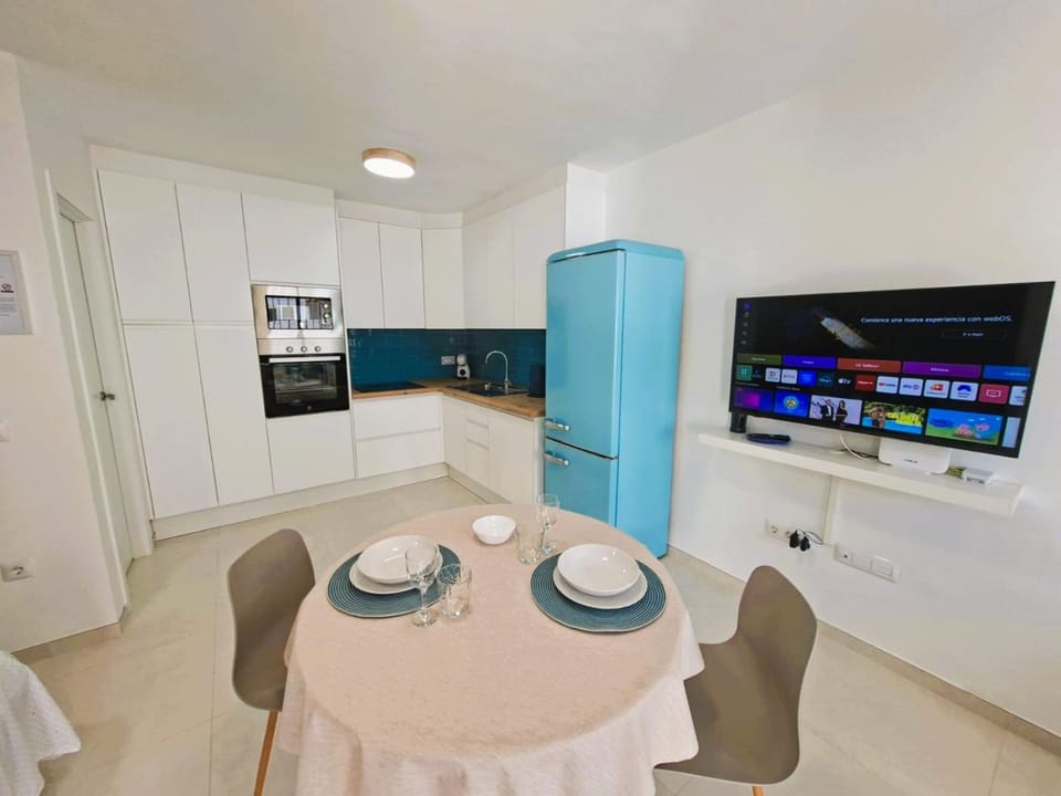 TV and multimedia, Kitchen or kitchenette, Dining area