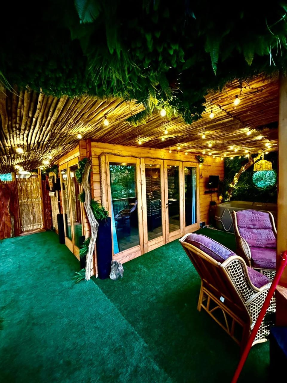 Woodland Escapes Glamping - Lake View Apartment in West Lancashire District