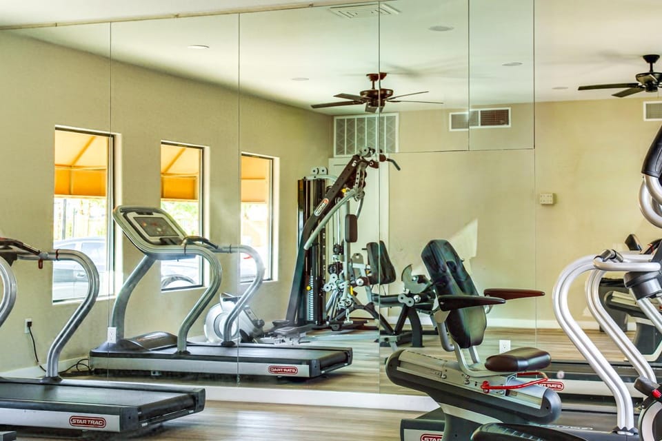 Unwind Poolside! Condo 1 Mi to South Mountain Park House in Phoenix