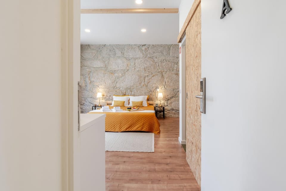 DesKanzo Guest House - Raúl Doria Apartment hotel in Porto