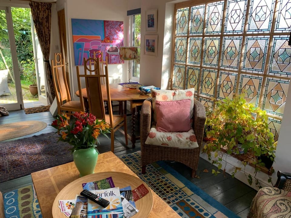 Crow Cottage House in North Norfolk District