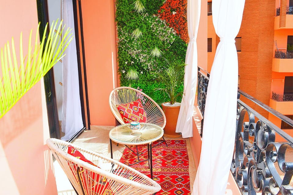 View (from property/room), Balcony/Terrace, Seating area