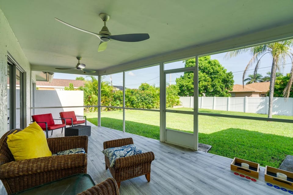Game, Shop & Beach-Hop: Family Home in Cape Coral House in Cape Coral