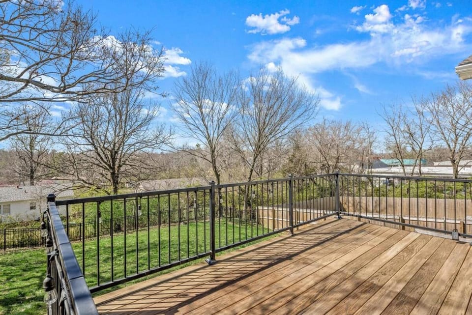 Walk to Dickson St - Pet-Friendly Home with Yard House in Fayetteville
