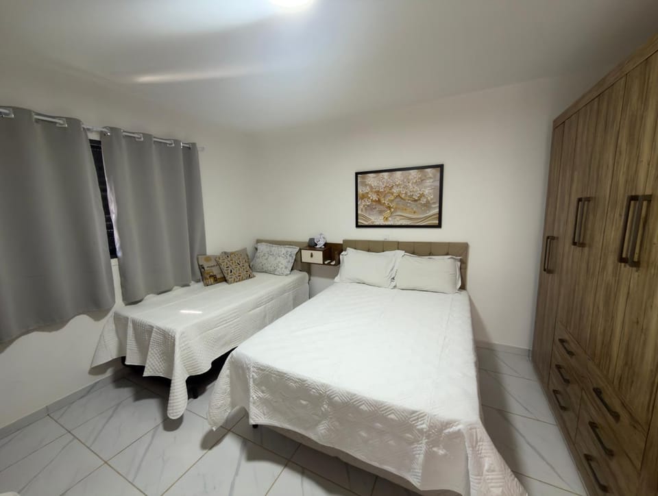Casa Privativa nos Fundos Spa, Ar Churrasqueira House in State of São Paulo
