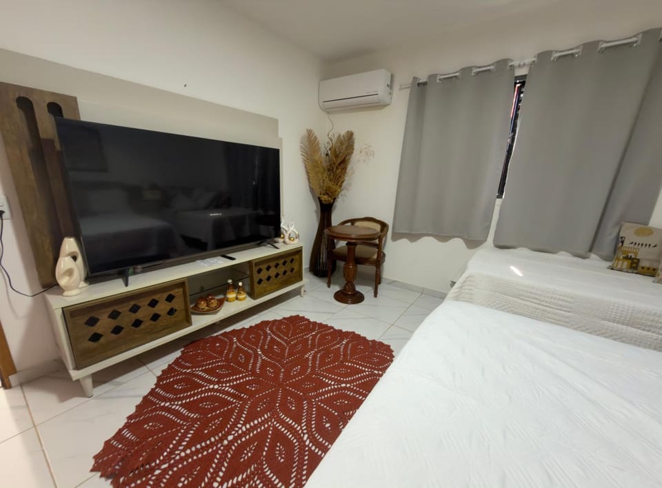 Casa Privativa nos Fundos Spa, Ar Churrasqueira House in State of São Paulo