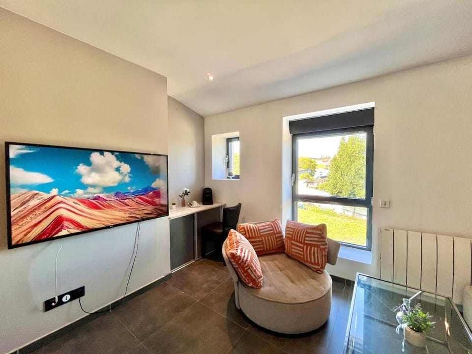 TV and multimedia, Coffee/tea facilities, Living room, heating