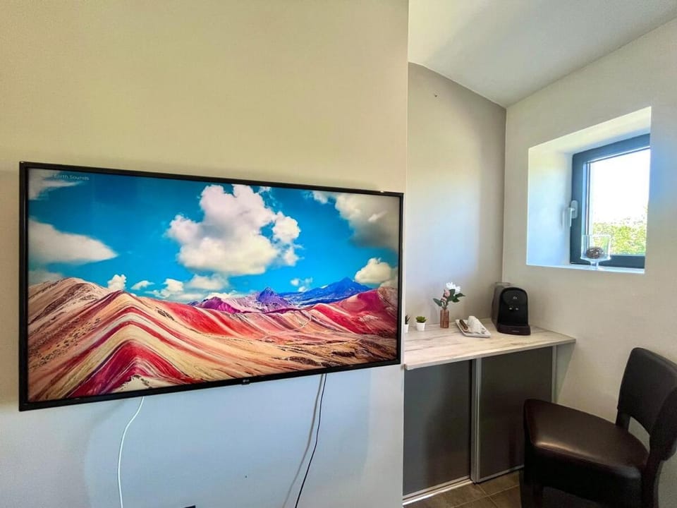 TV and multimedia, Coffee/tea facilities, Living room, heating