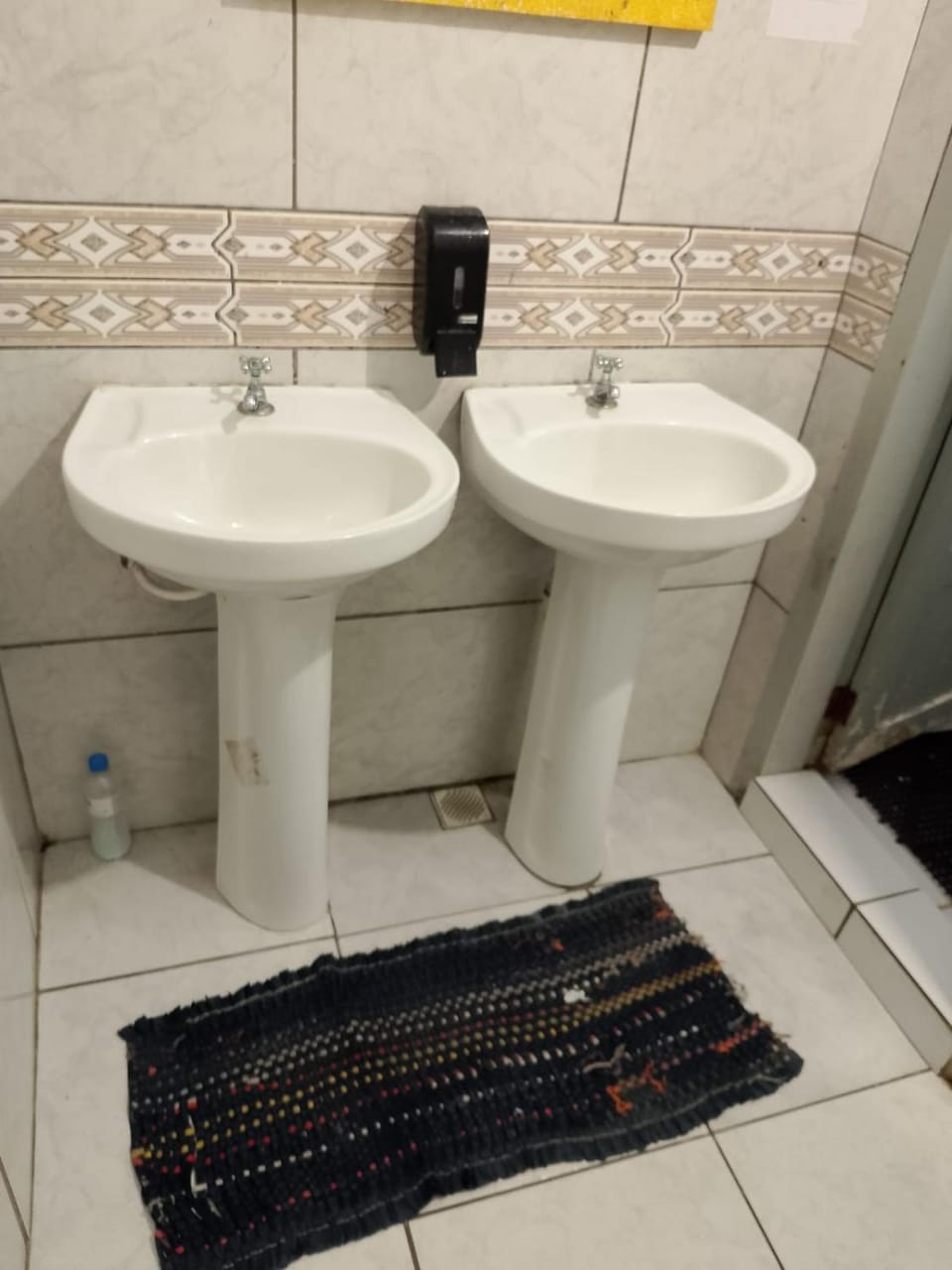 Hostel Bahia POA Próx Shopping Total, Rodoviária e Hospital Presidente Vargas Hostel in Porto Alegre