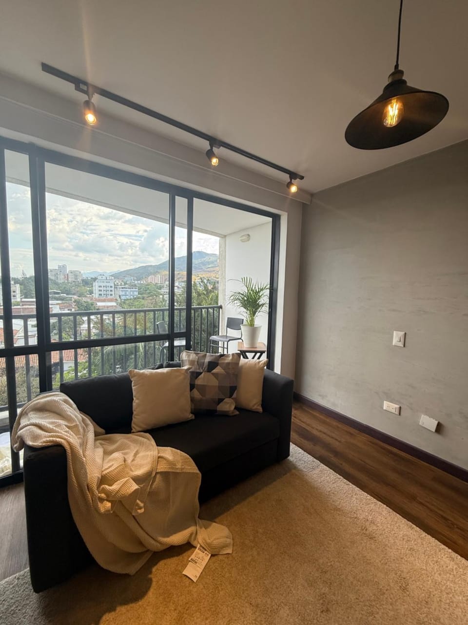 Flora travel house Apartment in Cali