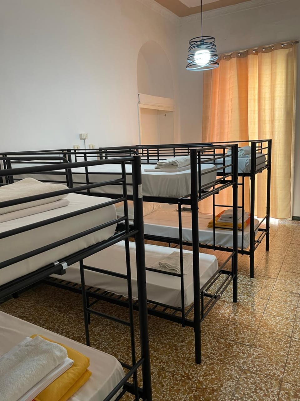 Hostel B&B ALMA Hostel in Naples