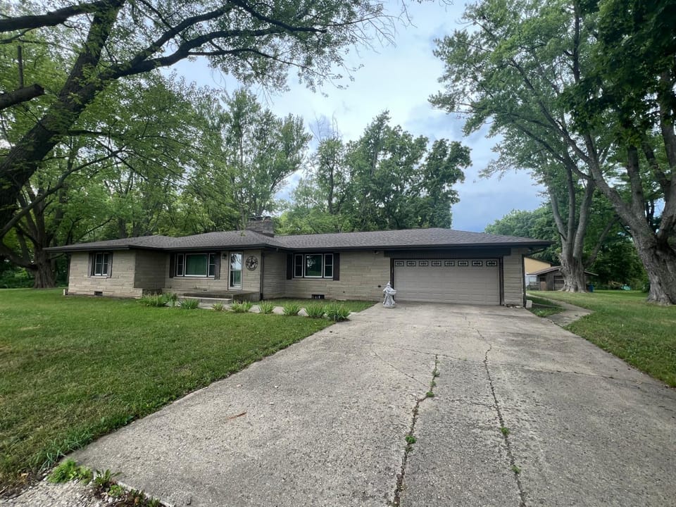 Property building, Street view