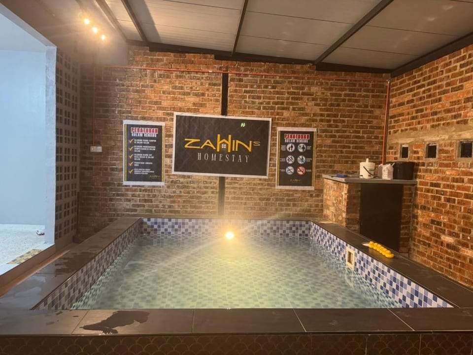 ZAHINs HOMESTAY House in Pahang, Malaysia