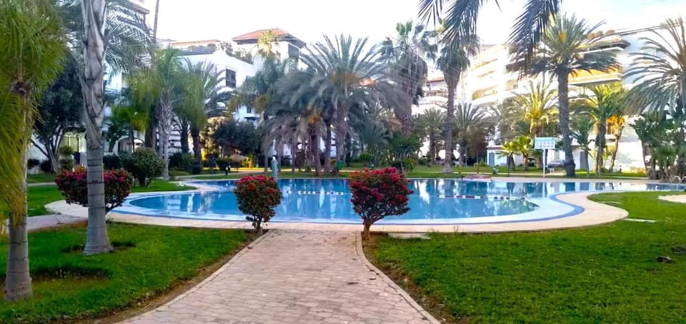 Garden, Swimming pool