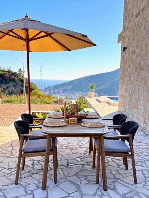 Villa Lotos Villa in Budva