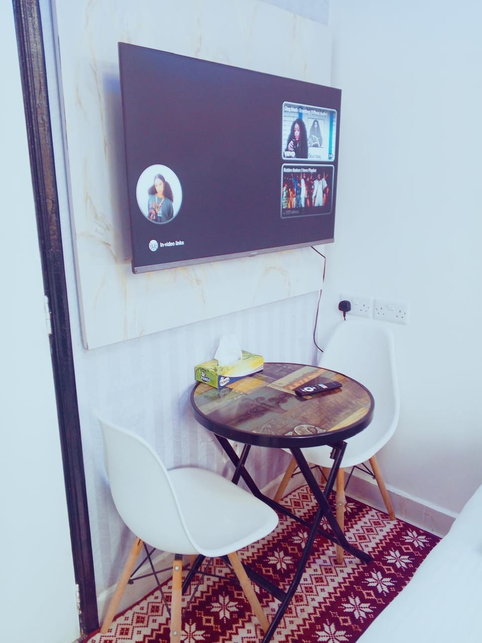 TV and multimedia, Living room, Seating area
