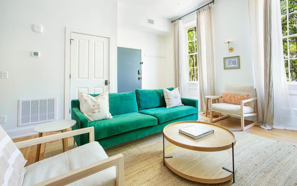 The Park House Parlor by Lucky Savannah Apartment in Savannah