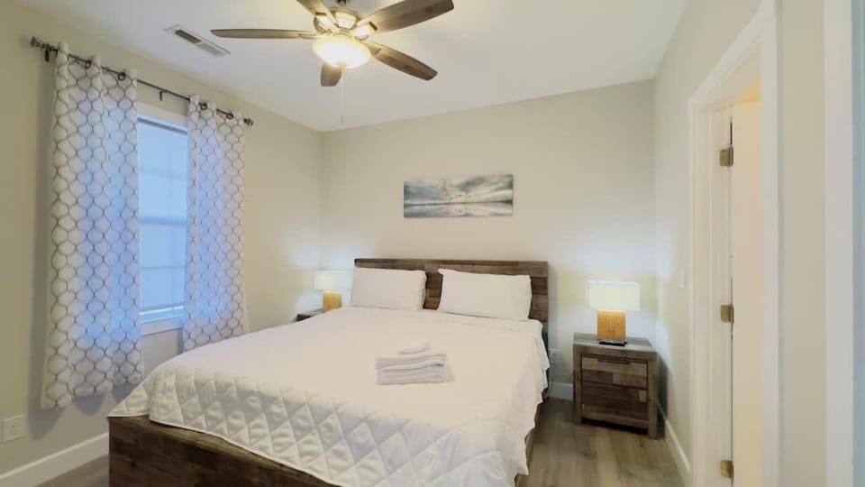 Bright 1BR Escape Near Beach Golf Apartment in Carolina Forest