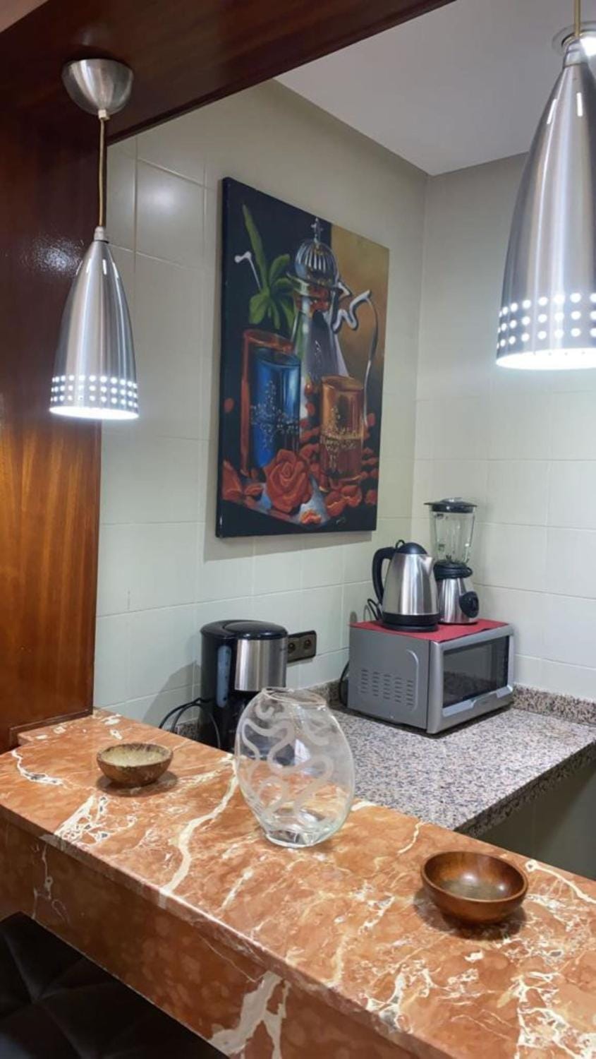 microwave, oven, kitchen
