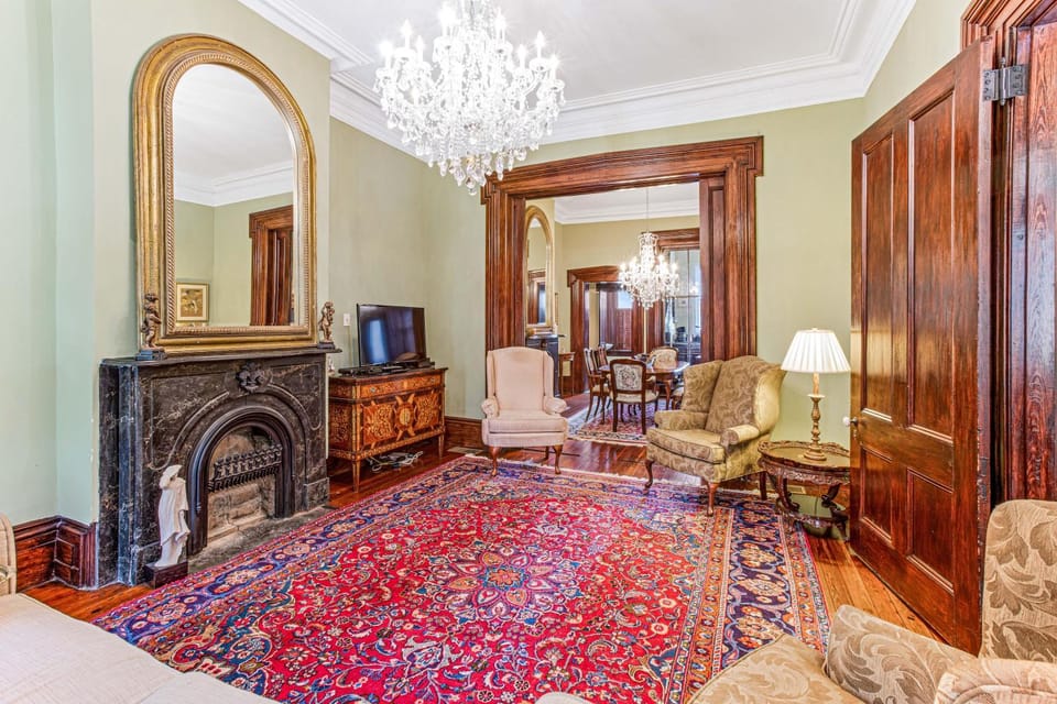 Rue Townhouse by Lucky Savannah House in Savannah