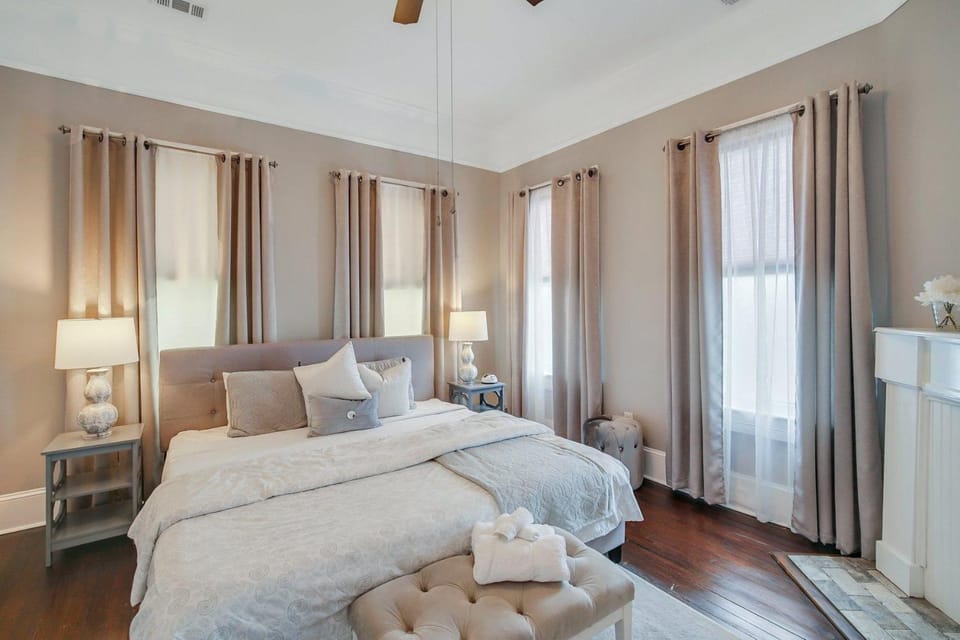 Savannah Escape by Lucky Savannah House in Savannah