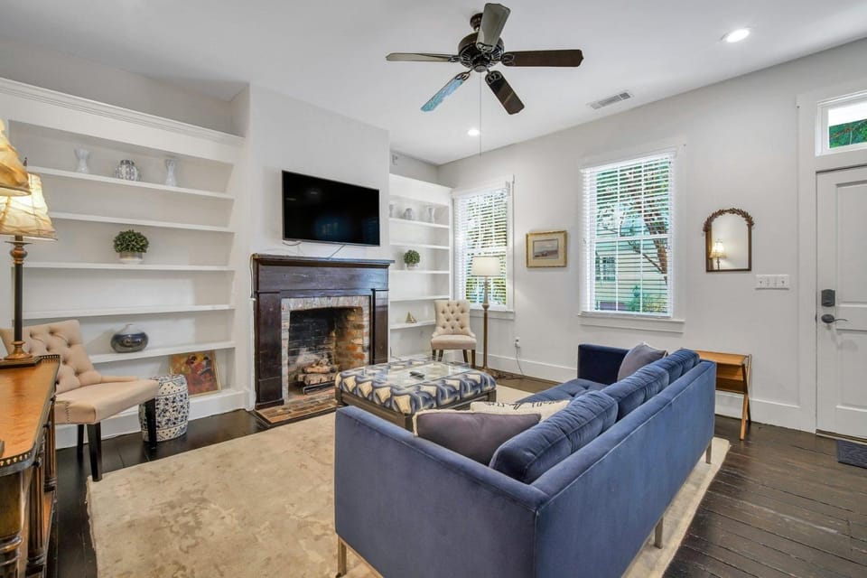Taylor Hideaway by Lucky Savannah House in Savannah