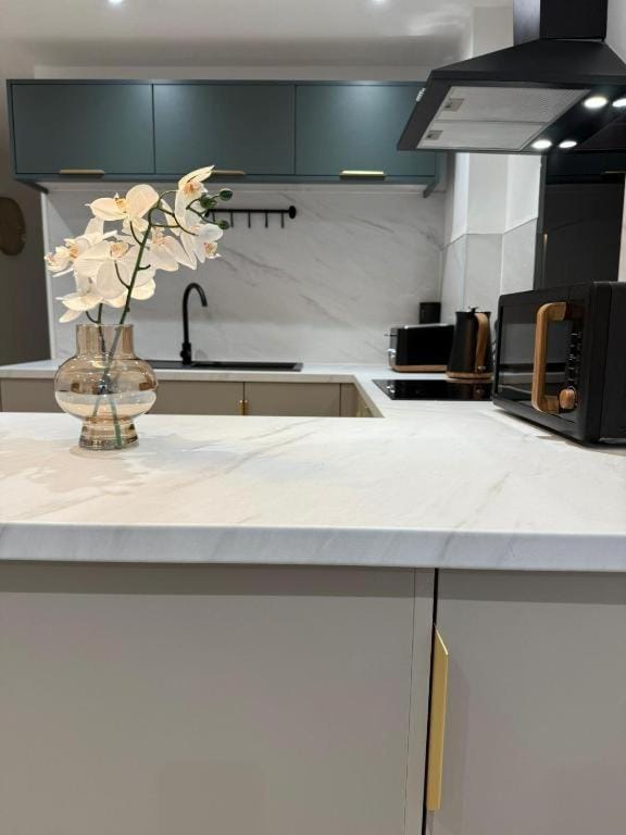 Kitchen or kitchenette, stove