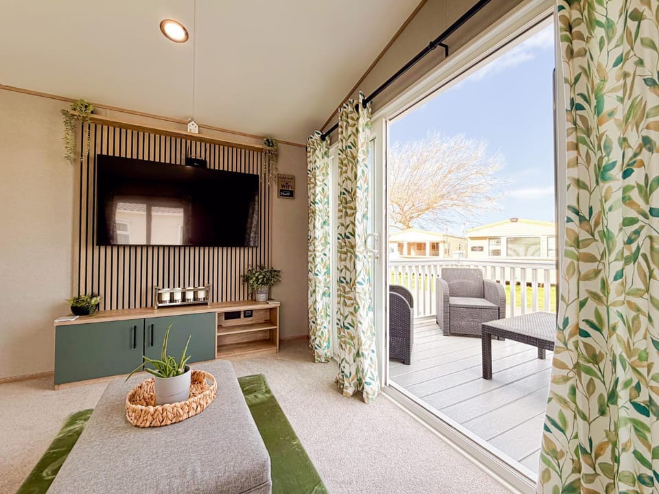 Balcony/Terrace, Living room