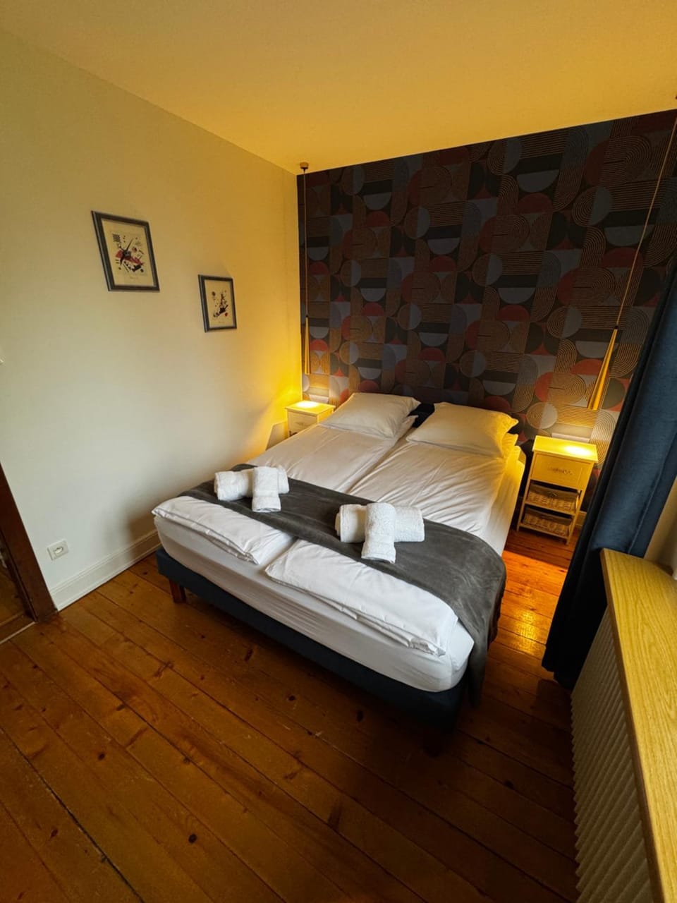Bed, Photo of the whole room, Bedroom