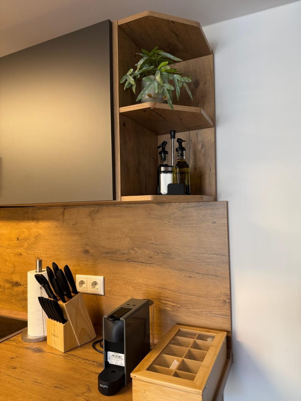 Coffee/tea facilities, Kitchen or kitchenette
