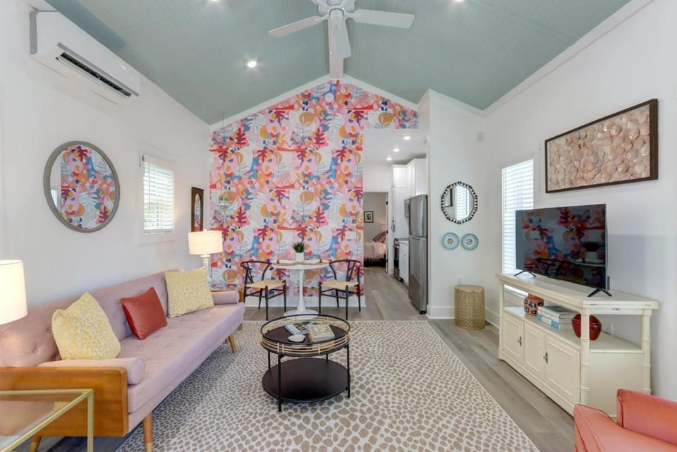 Village on The Bluff: In The Pink by Lucky Savannah House in Savannah