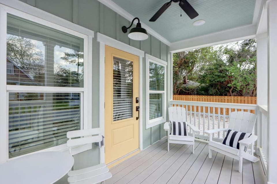 Village on The Bluff: Coastal Grandma by Lucky Savannah House in Savannah