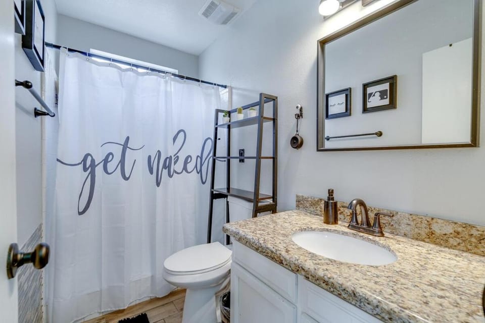 Shortstop at Sloan with Pool and Dog Friendly Near Sloan Park House in Tempe