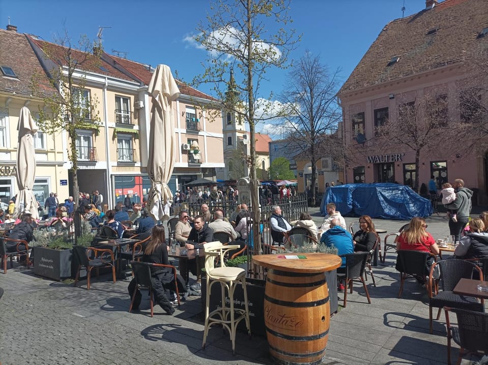 Food and drinks, City view
