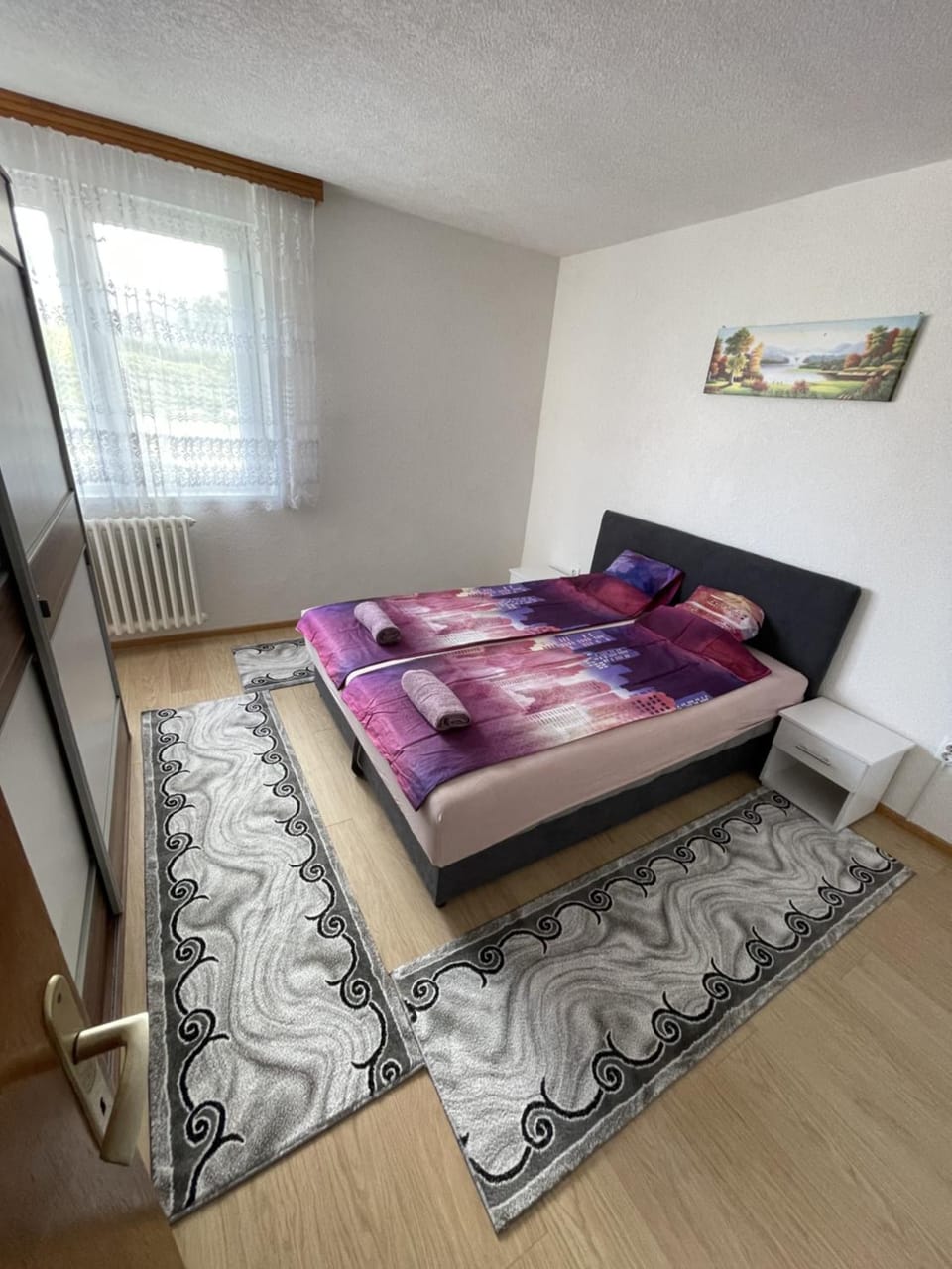 Bed, Bedroom
