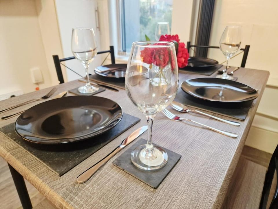 Modern flat in an affluent area for up to 6 guests Apartment in Oxford