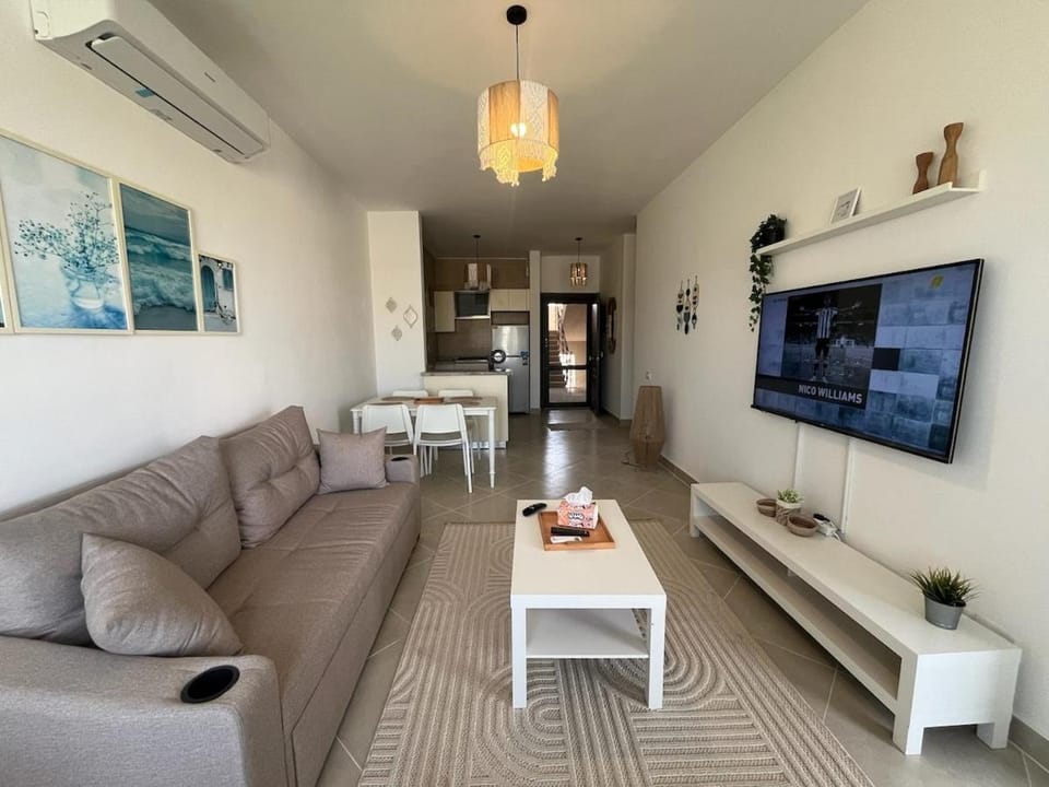 1BDR chalet on direct swimming pool Einbay Apartment in Egypt