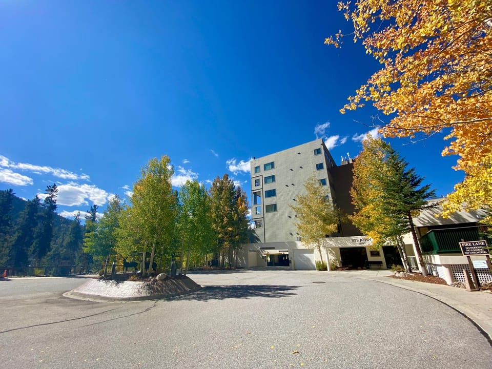 Saints John 2528 by SummitCove Lodging in Colorado House in Keystone